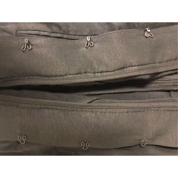 Chico’s Women’s Black Ruffle Button Clasp Dress Jacket With Pockets Size 1 M(8) - Picture 7 of 8